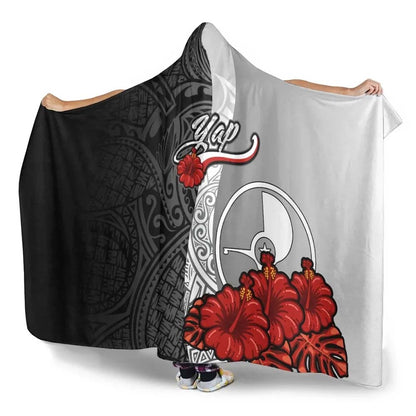 Yap Polynesian Hooded Blanket- Coat Of Arm With Hibiscus White