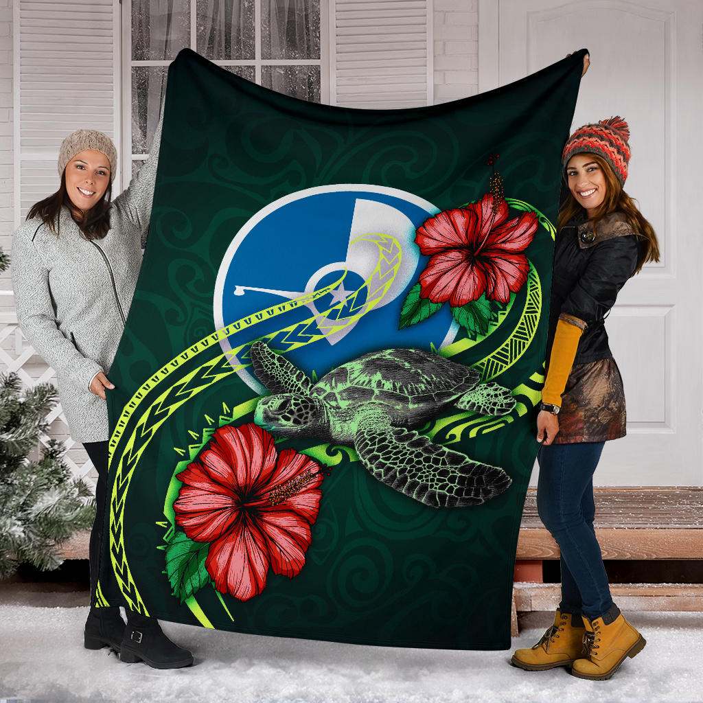 Yap Polynesian Premium Blanket - Green Turtle Hibiscus