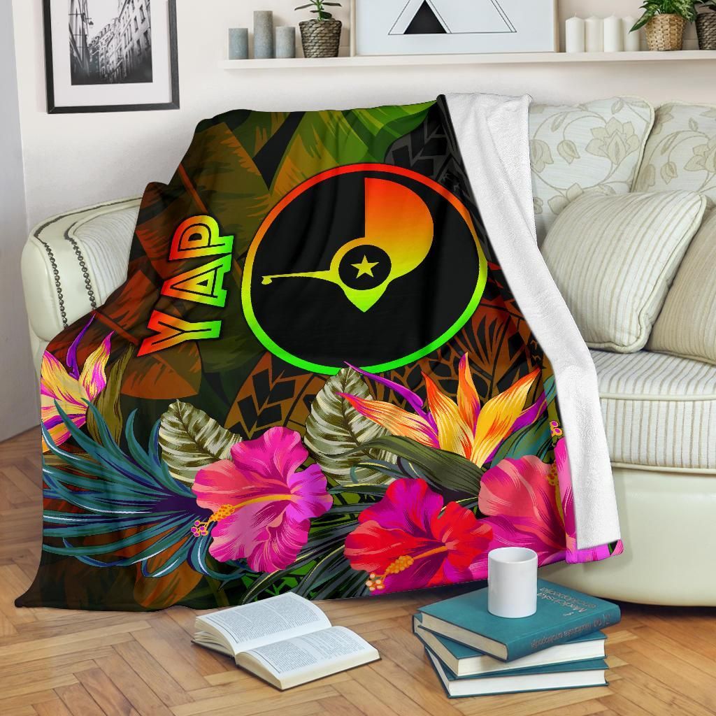 Yap Polynesian Premium Blanket -  Hibiscus and Banana Leaves