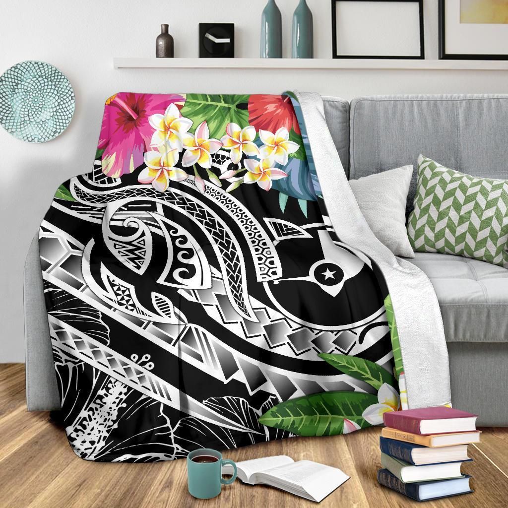 Yap Polynesian PREMIUM BLANKET - Summer Plumeria (Black)