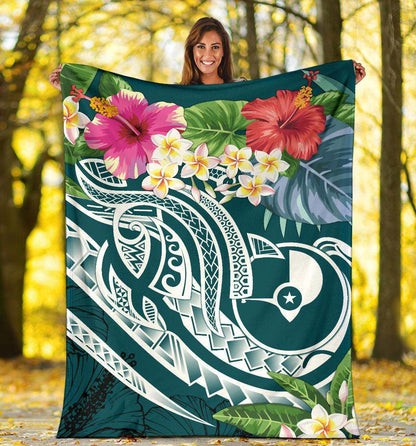 Yap Polynesian Premium Blanket - Summer Plumeria (Turquoise)