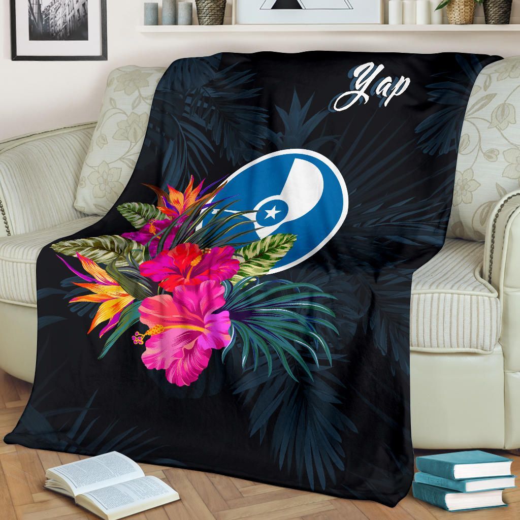 Yap Polynesian Premium Blanket - Tropical Flower
