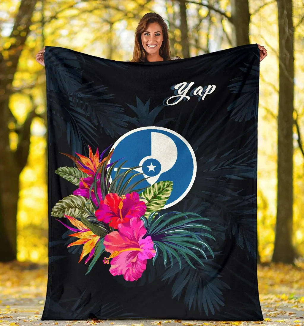 Yap Polynesian Premium Blanket - Tropical Flower