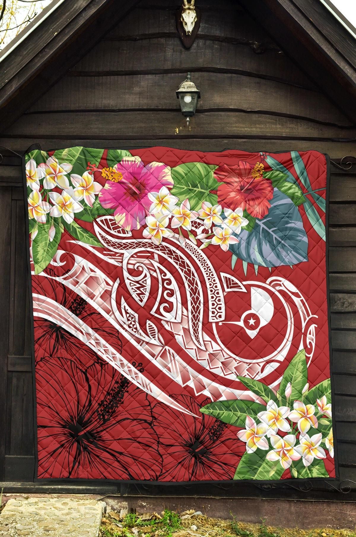 YAP Polynesian Premium Quilt - Summer Plumeria (Red)
