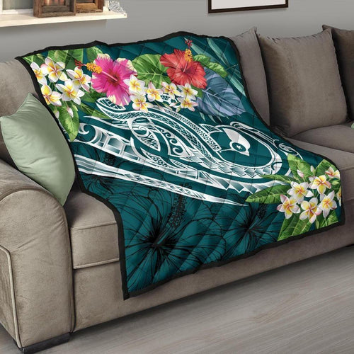 YAP Polynesian Premium Quilt - Summer Plumeria (Turquoise)