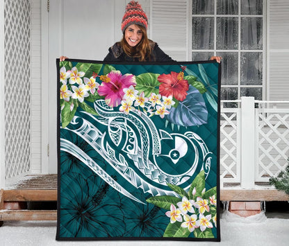 YAP Polynesian Premium Quilt - Summer Plumeria (Turquoise)