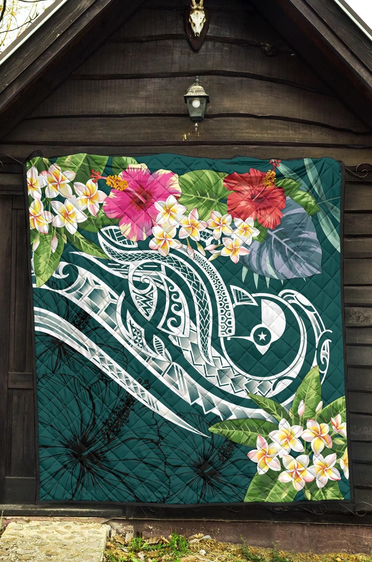YAP Polynesian Premium Quilt - Summer Plumeria (Turquoise)