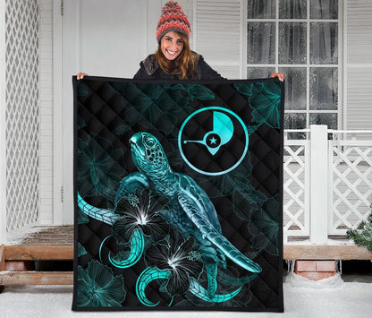 Yap Polynesian Premium Quilt - Turtle With Blooming Hibiscus Turquoise