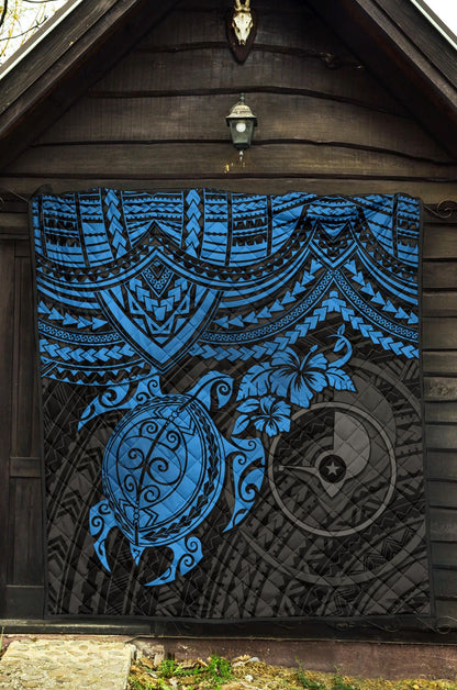 Yap Polynesian Premium Quilt - Blue Turtle