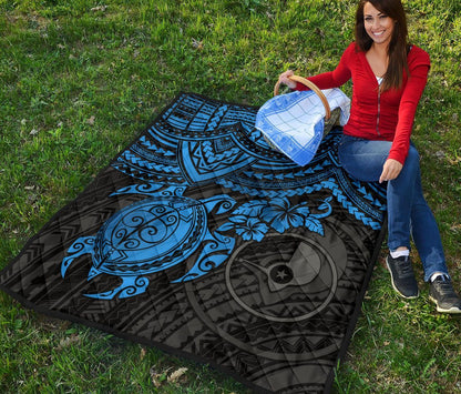 Yap Polynesian Premium Quilt - Blue Turtle