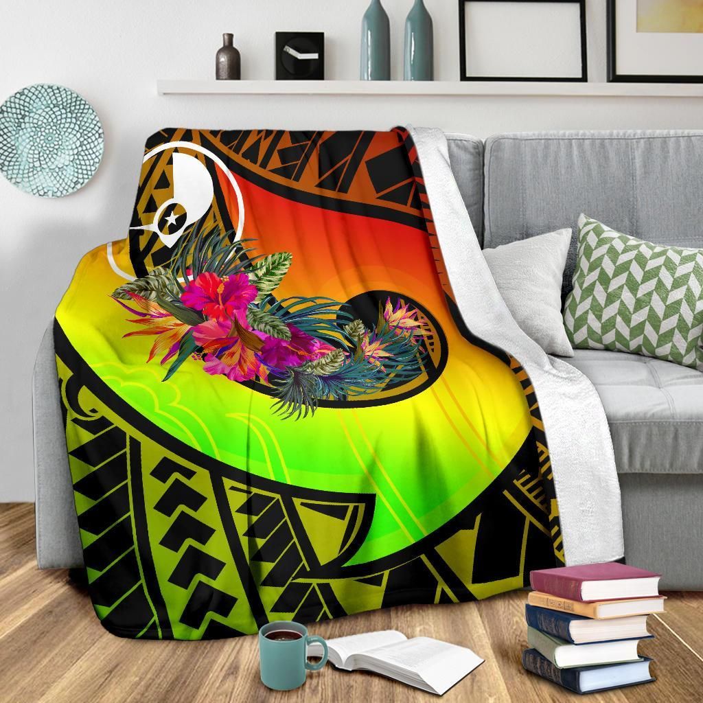 Yap Premium Blanket - Polynesian Hook And Hibiscus (Reggae)