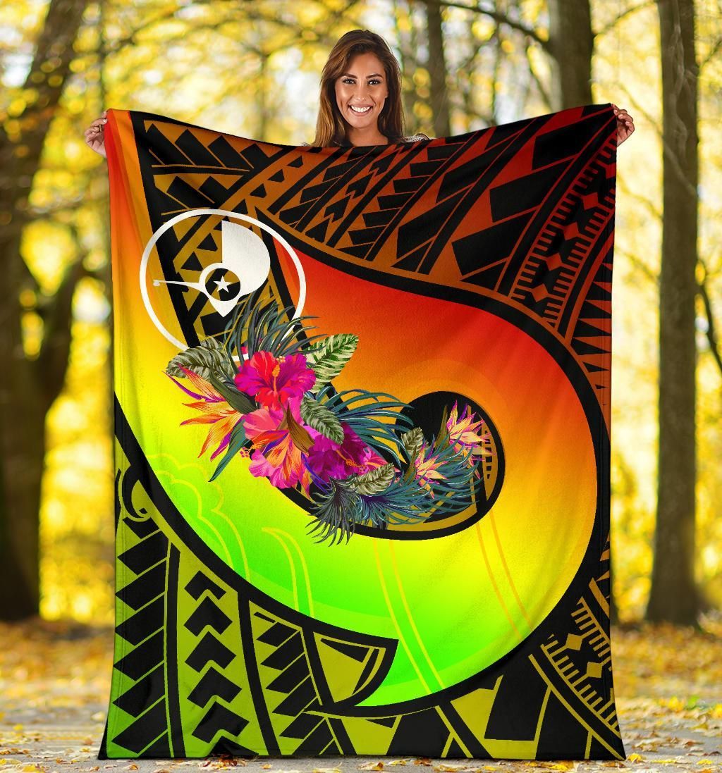 Yap Premium Blanket - Polynesian Hook And Hibiscus (Reggae)
