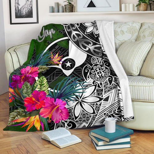 Yap Premium Blanket - Turtle Plumeria Banana Leaf
