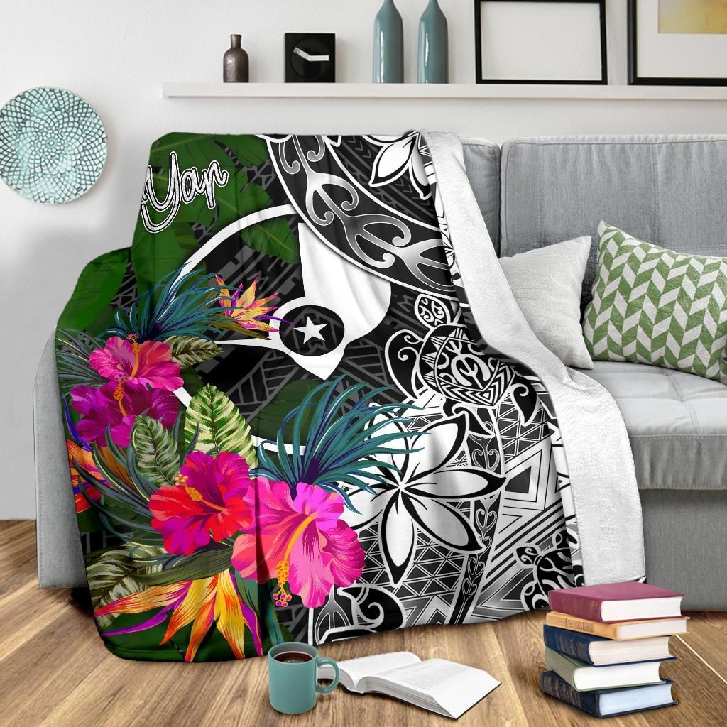Yap Premium Blanket - Turtle Plumeria Banana Leaf