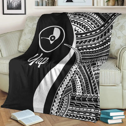 Yap Premium Blanket - White Polynesian Tentacle Tribal Pattern