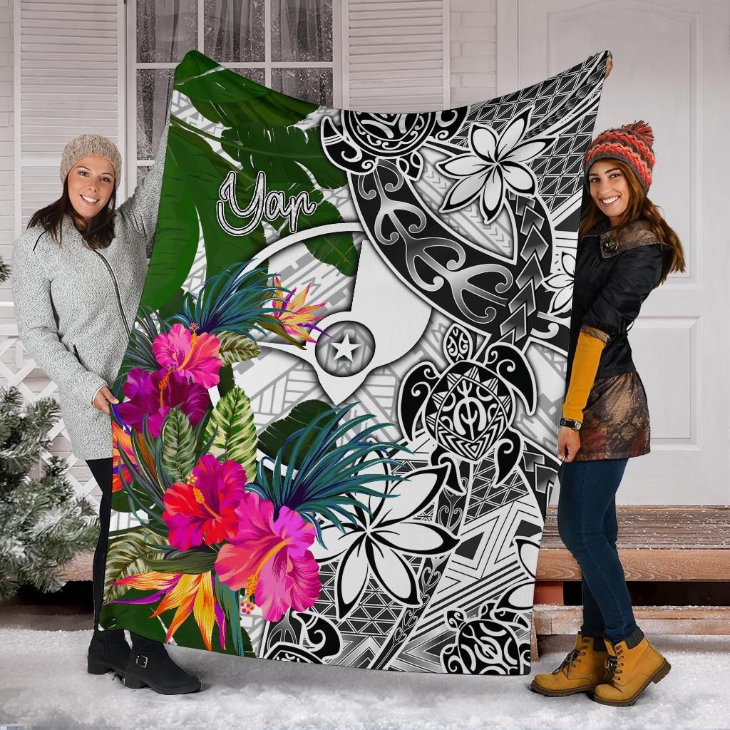 Yap Premium Blanket White - Turtle Plumeria Banana Leaf