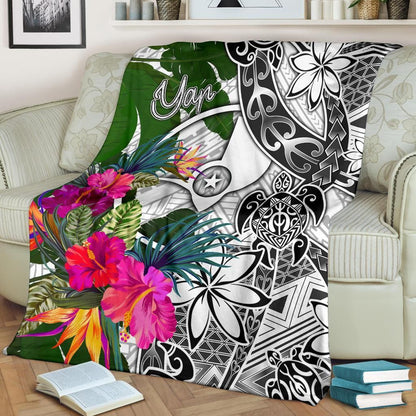 Yap Premium Blanket White - Turtle Plumeria Banana Leaf