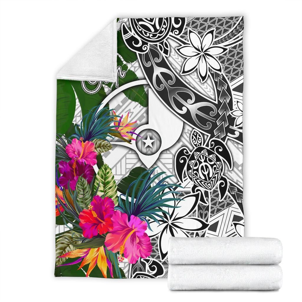 Yap Premium Blanket White - Turtle Plumeria Banana Leaf