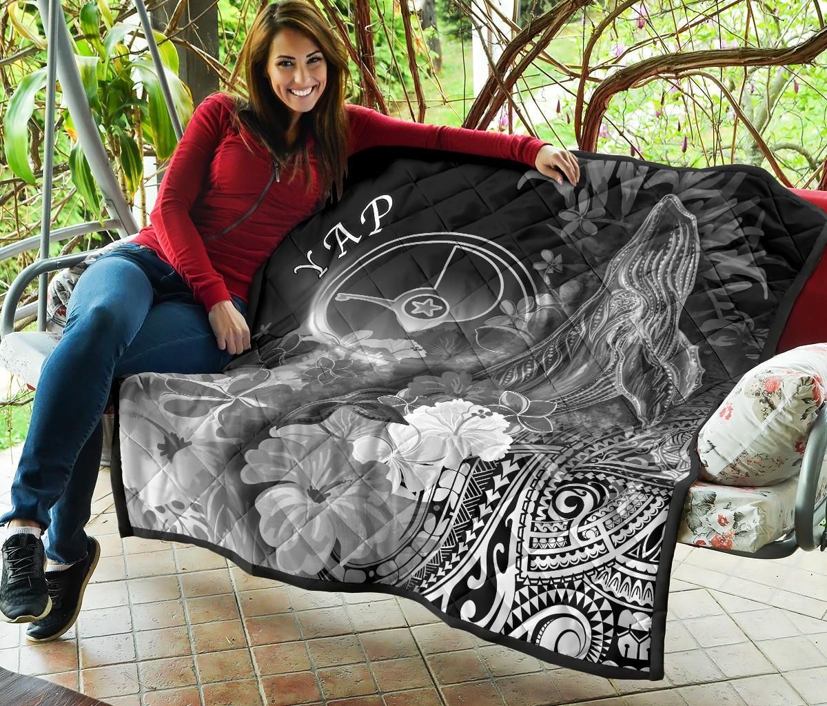 Yap Premium Quilt - Humpback Whale with Tropical Flowers (White)