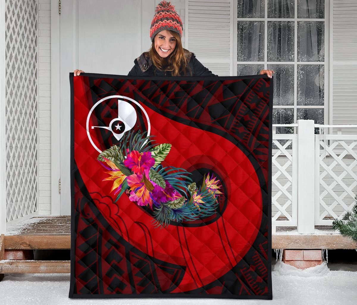 Yap Premium Quilt - Polynesian Hook And Hibiscus (Red)