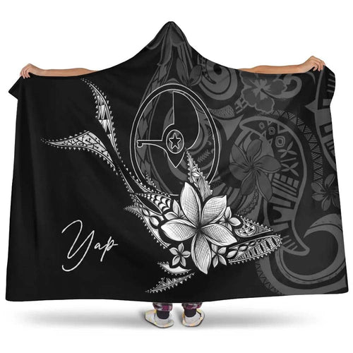 Yap State Hooded Blanket - Fish With Plumeria Flowers Style