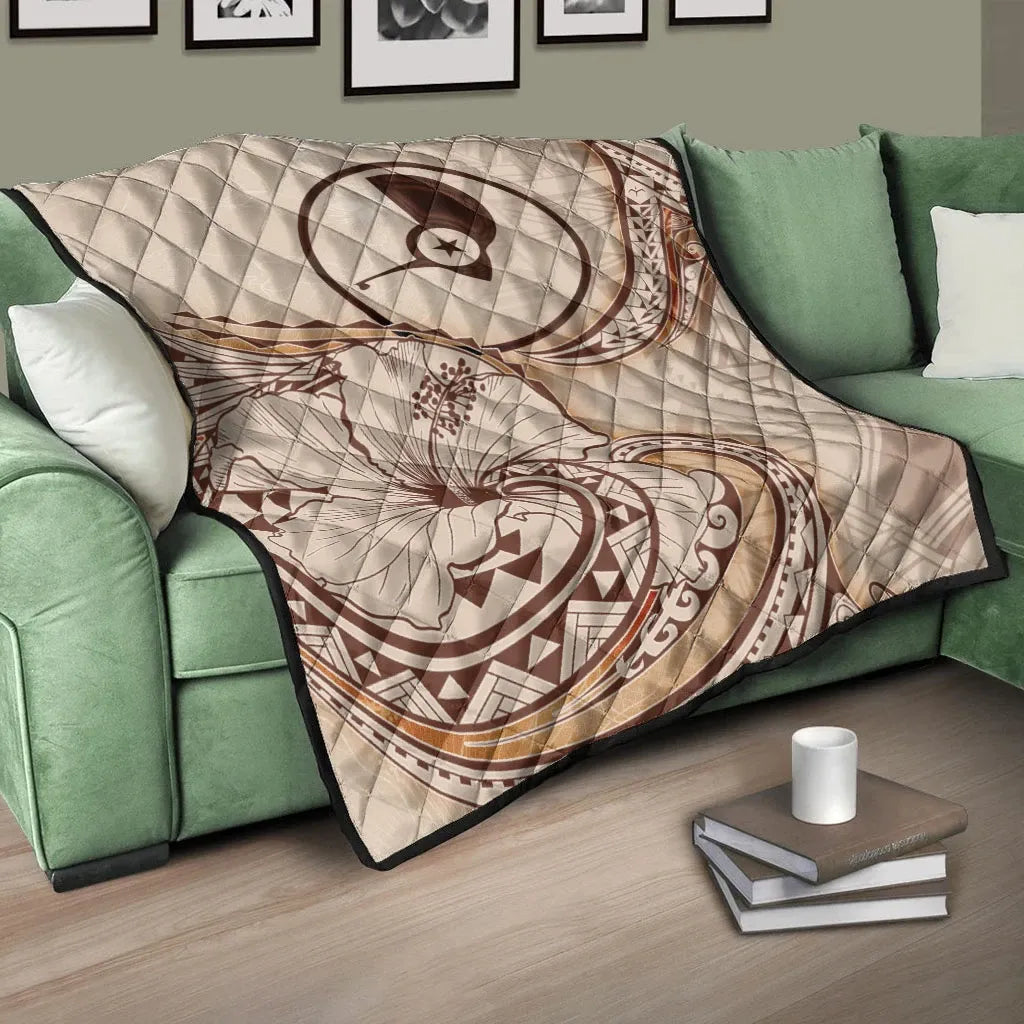 Yap State Premium Quilt - Hibiscus Flowers Vintage Style