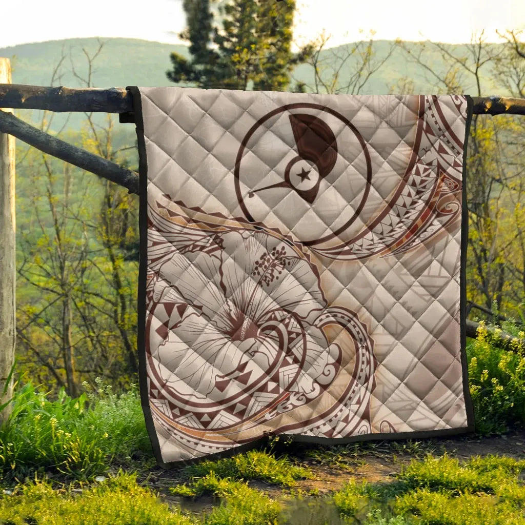 Yap State Premium Quilt - Hibiscus Flowers Vintage Style